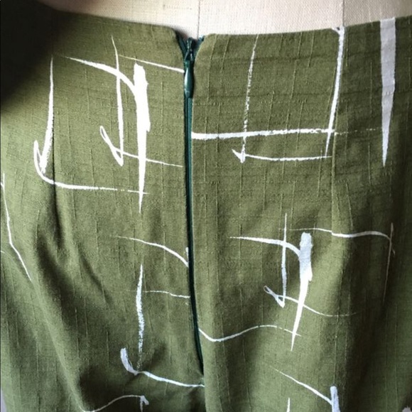 Vintage Handmade 2-piece woman's short/skirt Suit - Picture 6 of 8